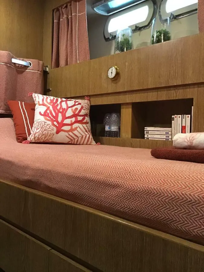 Hélios Hotel Barcellona Botel